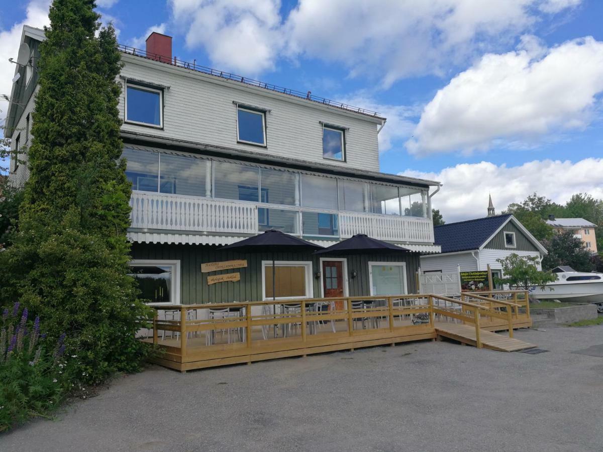 Skulebergets Frestelse Docksta Esterno foto